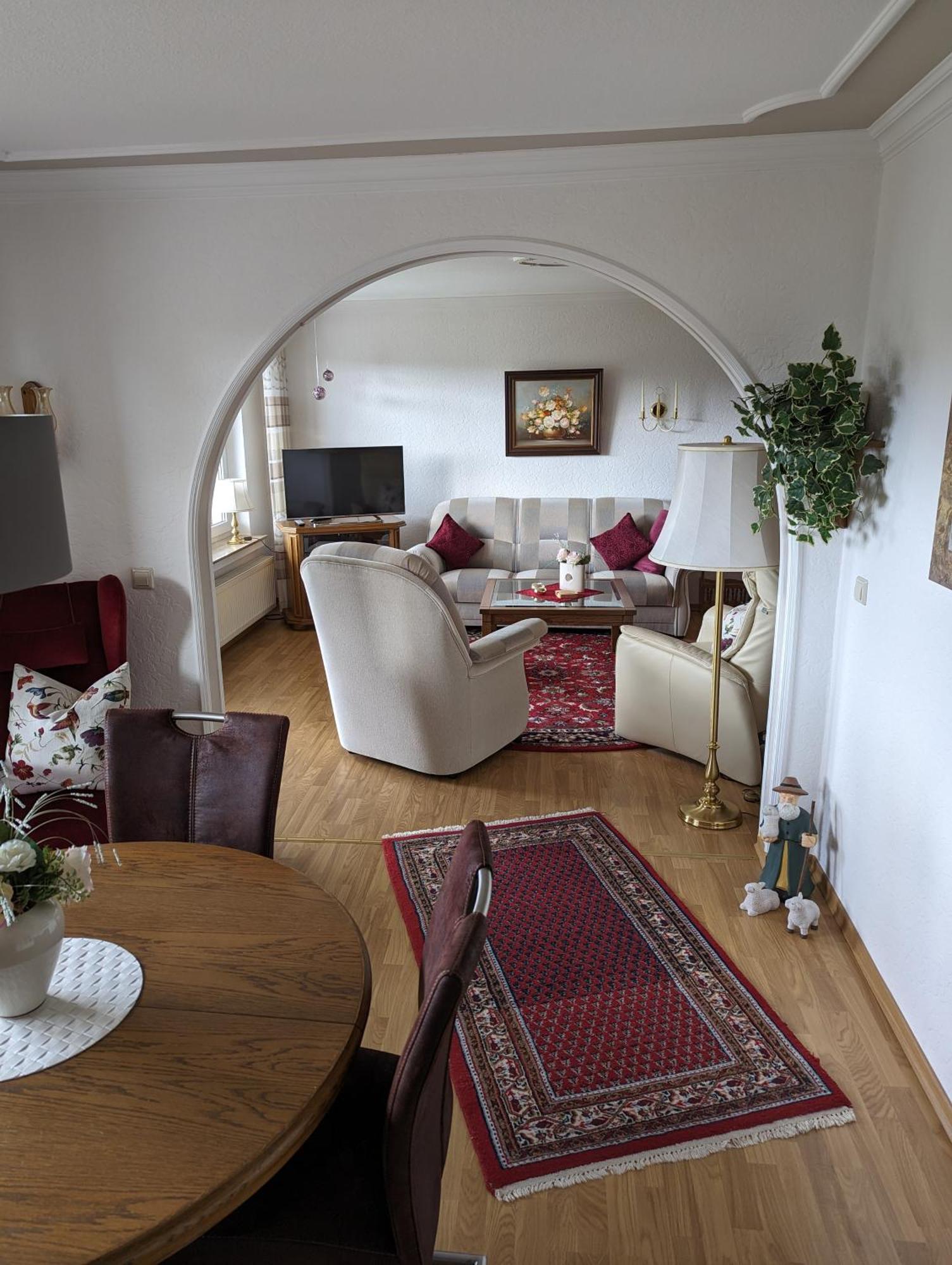 Ferienwohnung Leni Erstes Og Inkl Balkon Gartenblick Kostenfreier Parkplatz Stadtnah Aber Ruhig Gelegen Мепен Екстериор снимка